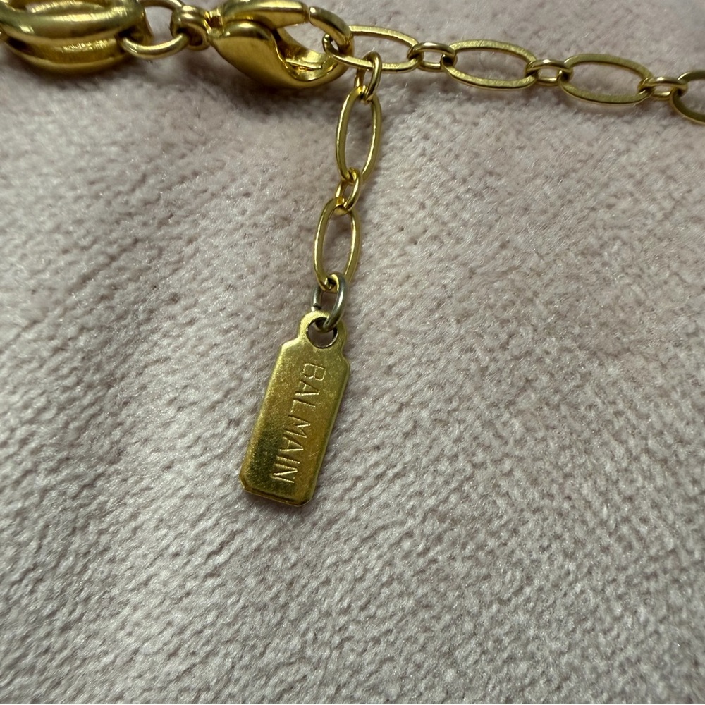 Authentic Pierre Balmain Gold-Plated Necklace - Picture 4 of 4